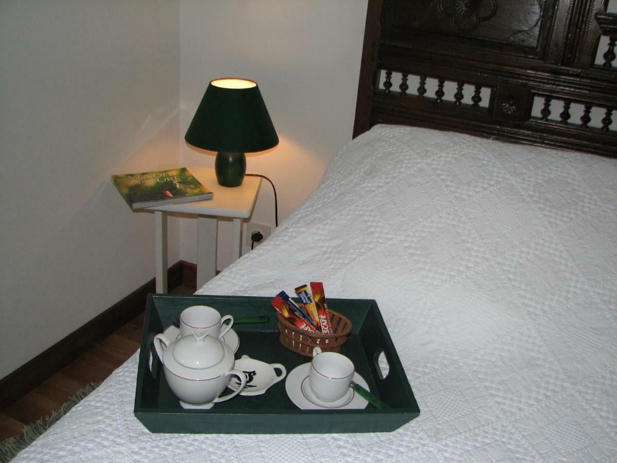 Le Petit Massigny Bed & Breakfast Les Velluire-sur-Vendee Exterior photo
